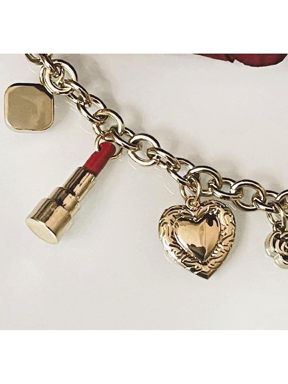 Dolce & Gabbana Gold Charm Bracelet Lipstick Perfume Rose Heart lobster clasp - Picture 5 of 6